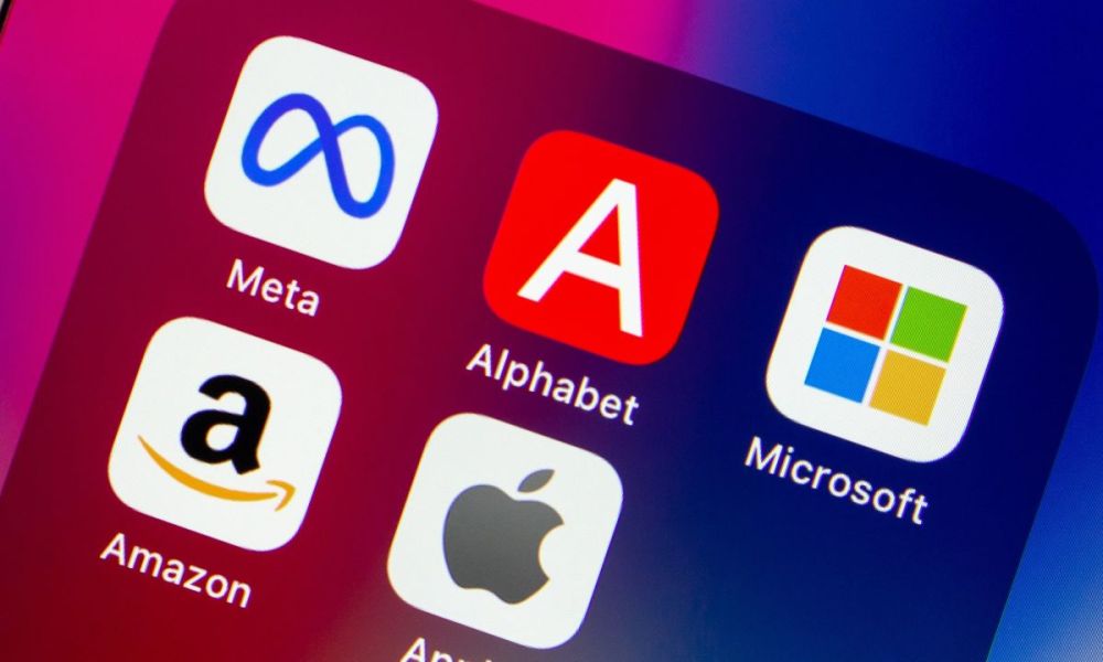 Big Tech cash flow