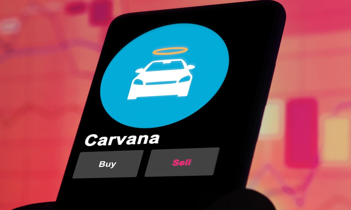 Carvana Makes Shift Into New Car Business