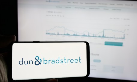 Dun & Bradstreet Partners With Anthropic to Automate Business Onboarding