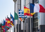 Eurogroup Chief Says EU Needs Larger Banks and X-Border Mergers