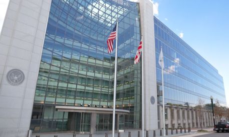 SEC Puts Tokenized Asset-Linked Stocks Plan On Hold