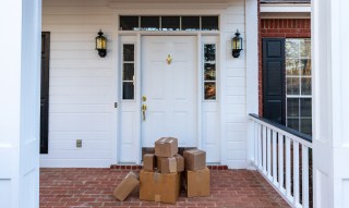 Online Sales Jump as Shoppers Hunt for Control