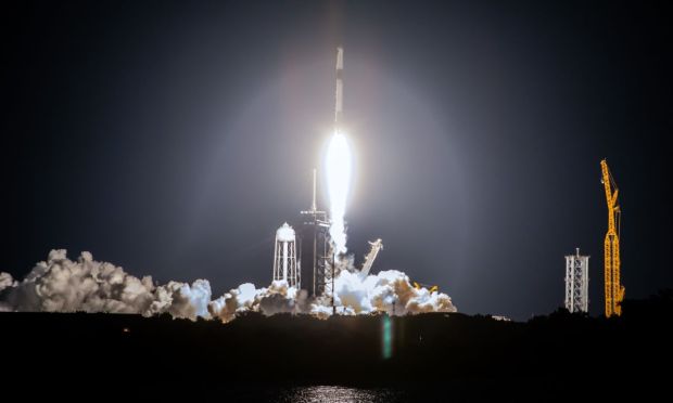 JPMorgan Chase Simulcast Woos Wealthy Investors for Record SpaceX IPO