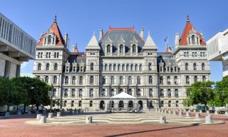 New York Governor Weighs Signing Ban on Surveillance Pricing