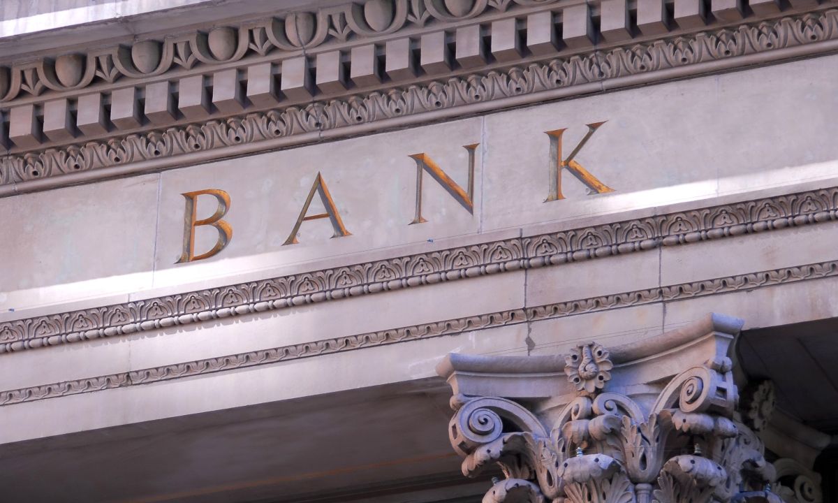 Community Banks’ Biggest Third-Party Risk Is the Vendor They Can’t Replace
