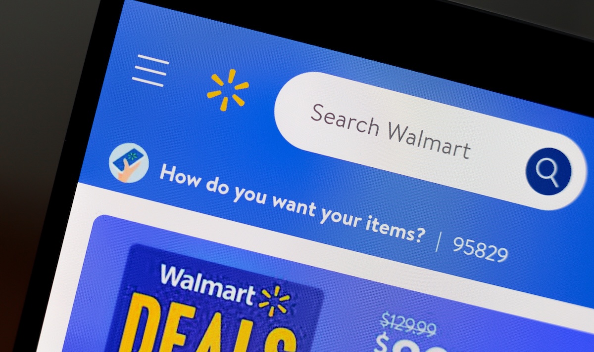 Amazon and Walmart Grew the Crowd but Shrank the Basket