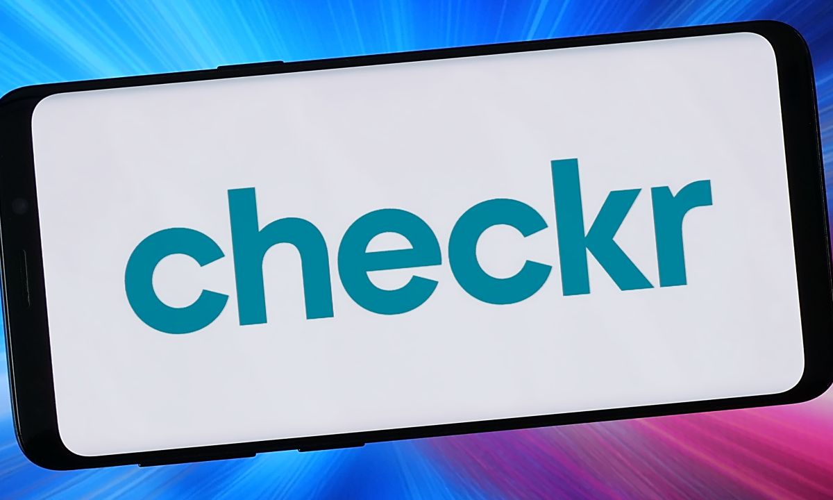 Checkr Buys Truv to Expand Identity Verification for Mortgage and Government