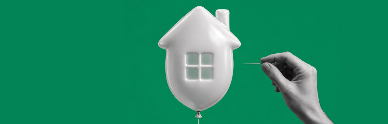 Header image for the August 2026 PYMNTS Intelligence PYMNTS Consumer Expectations Index. PYMNTS Intelligence finds household finances worsening as consumer confidence holds and more households face unexpected expenses.