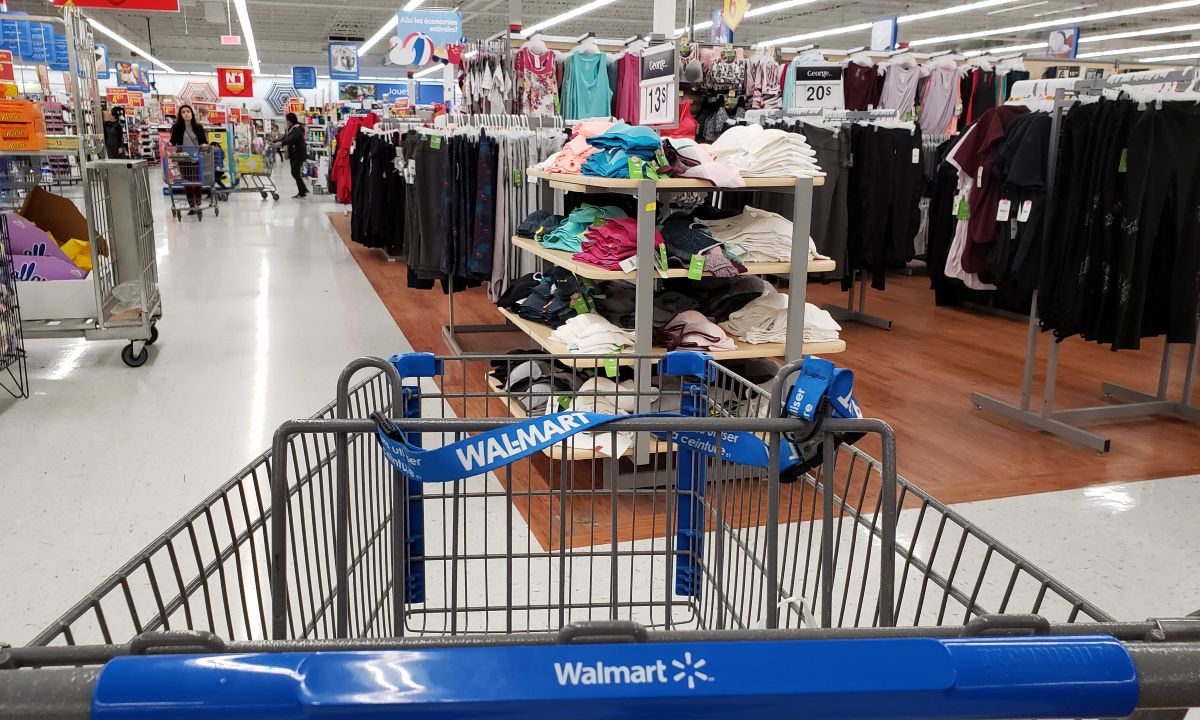 Photograph accompanying Walmart's Scenario bets under $25 that its apparel problem was style, not price