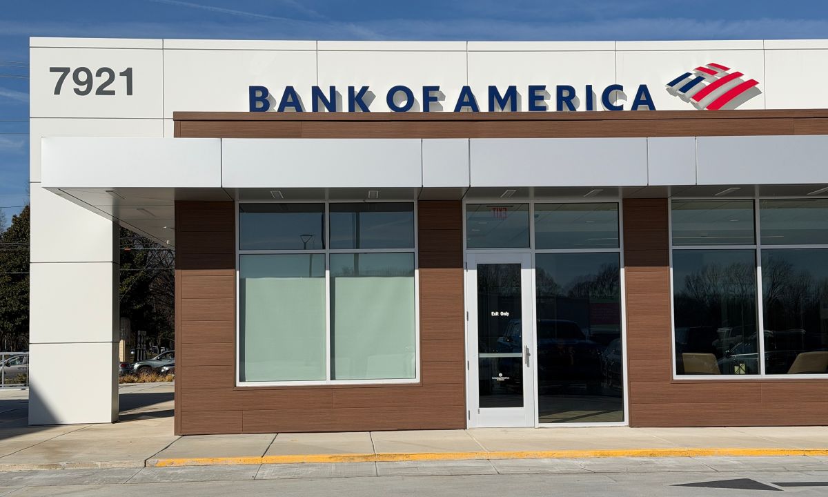 Banks Add Branches as Physical Networks Lift Digital Sales