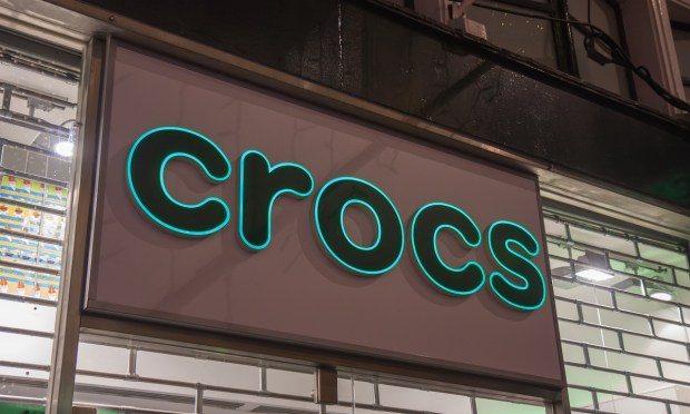 Crocs, AI, retail, eCommerce, digital transformation, AI agents, AI assistants