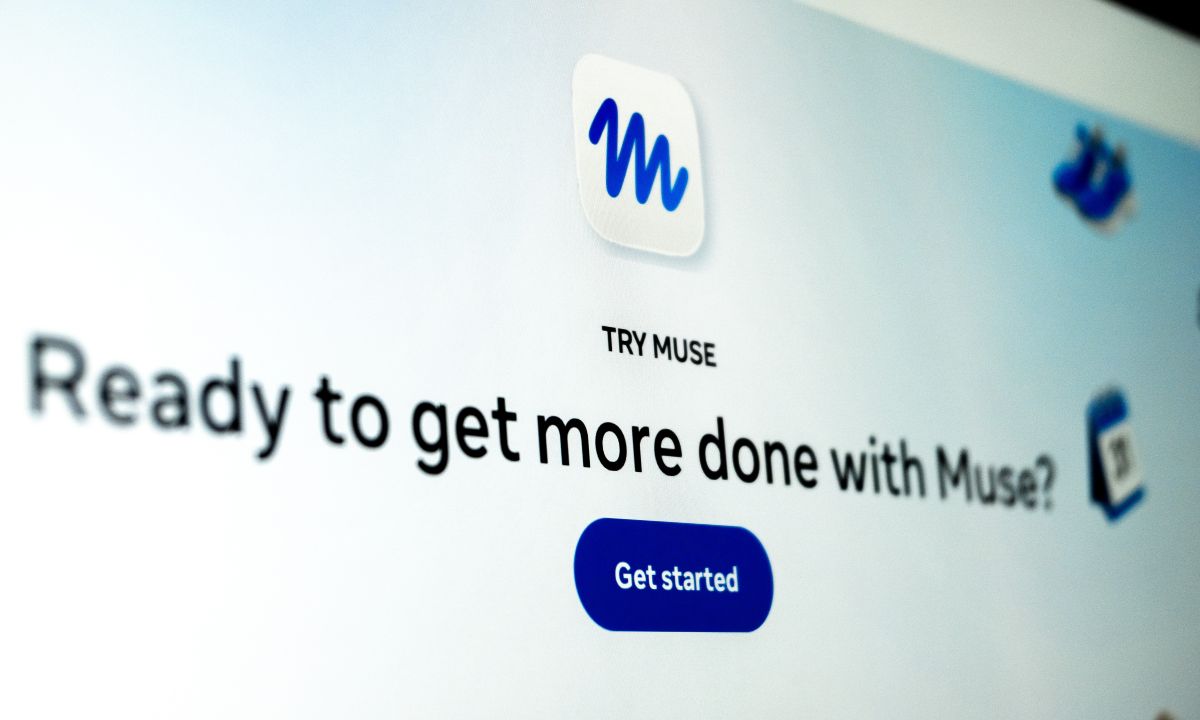 Meta Tests Human Callers for Muse After Merchants Hang Up on AI - PYMNTS.com