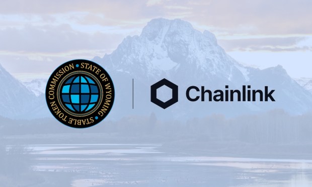 Wyoming state seal and Chainlink logo