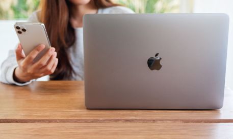 Photo for: Apple Readies Launch of First Touchscreen MacBook